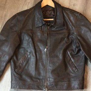 *Vintage* 90s Distressed Genuine Leather tapered zip up jacket/coat